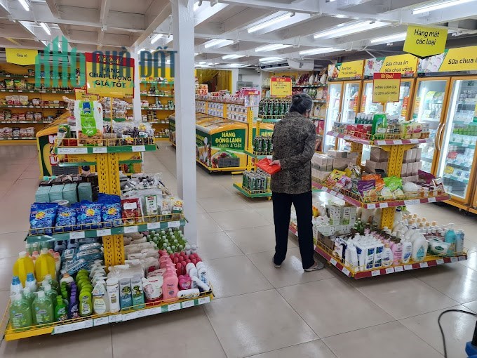 Siêu thị Trả Mặt  Bằng : 345m2 Mặt tiền thương Hiệu P2, Q Gò Vấp