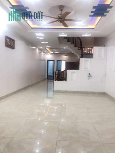 Cho thuê nhà 4 tầng đối diện chung cư Bảo Quân 👉Giá 12tr/tháng.