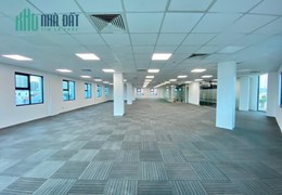 Cho Thuê Sàn Trống Tòa Nhà Văn Phòng 2 Mặt Tiền Đường Trần Não, Quận 2. Giá thuê: 150 triệu/tháng