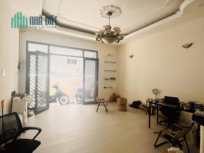 Bán nhà hẻm Ôtô  Nguyễn Văn Đậu P.11 Q.Bình Thạnh DT 60 m2 (5,1x12m 5Tầng) Chỉ nhỉnh 6,3Tỷ, Xách
