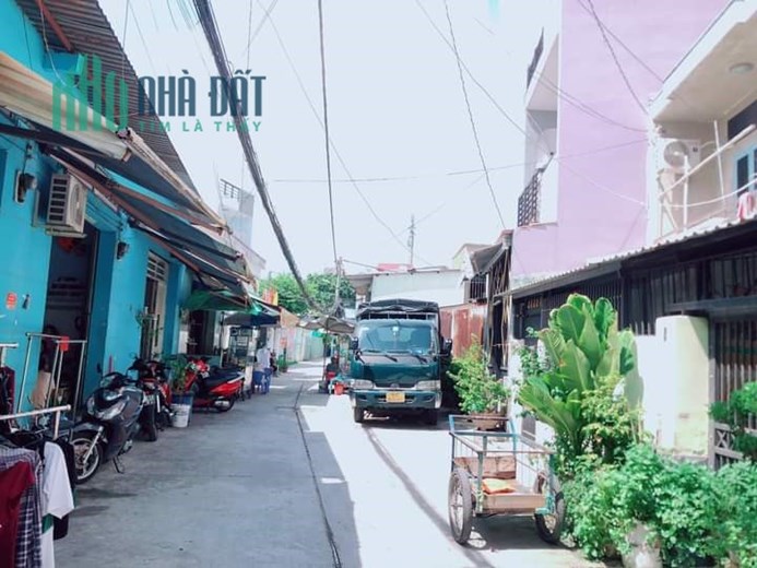 Nhà bán 48m2 hẻm 188 Lê Đình Cẩn Tân Tạo Bình Tân giá 2.8 tỷ