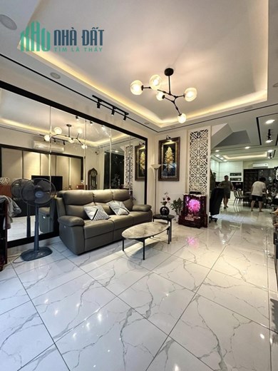 Chính Chủ bán nhà HXH Nguyễn Đình Chiểu - Quận 3 - 85m2 - Chỉ Nhỉnh 19Tỷ .