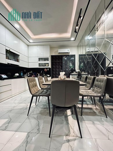 Chính Chủ bán nhà HXH Nguyễn Đình Chiểu - Quận 3 - 85m2 - Chỉ Nhỉnh 19Tỷ .