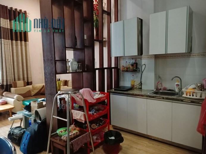 Chủ ngộp bán gấp nhà mới đẹp Huỳnh Văn Bánh P13 4x12.5m FULL NỘI THẤT