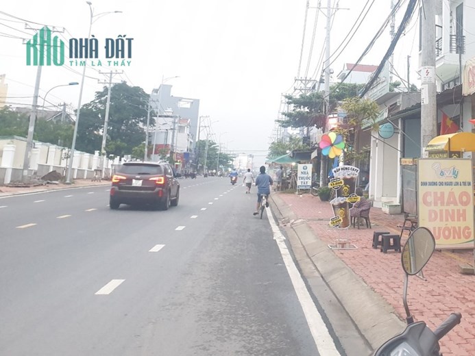 Cho thuê mặt bằng 24m2 mặt tiền Lê Văn Chí Linh Trung
