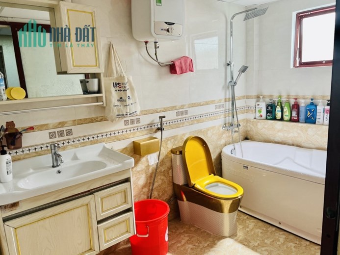 Chính chủ bán 2 nhà liền nhau - 1110 - 1112 đường 3/2, p.12, Quận 11, Hồ Chí Minh.