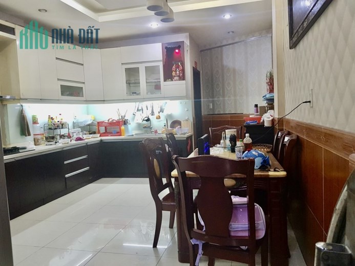 Bán nhà Hẻm xe tải đường khuông việt quận tân phú 89M2 5Tầng.
