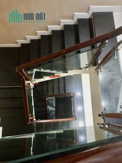 Bán nhà Hẻm xe tải đường khuông việt quận tân phú 89M2 5Tầng.