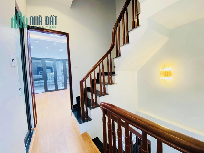 Bán Nhà Ngõ Oto Phố Trung Liệt Giao Nguyễn Văn Tuyết, Thái Hà, Quận Đống Đa. Diện Tích 41m2 x 4