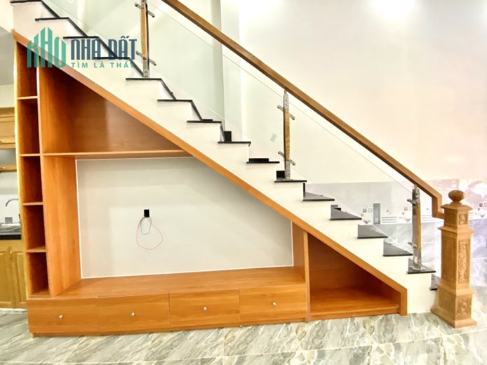 Cần bán căn nhà 3PN, sổ sẵn trong khu dân cư tại Tân Uyên, Bình Dương