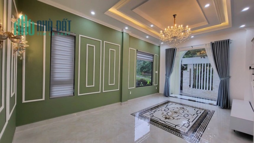 ( Loa Loa ) Bán Gấp Khách Sạn 15 phòng ngủ view siêu đỉnh đường Khe Sanh, P10, TP.Đà Lạt