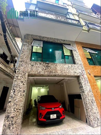 BÁN NHÀ CHÍNH CHỦ ĐƯỜNG DOÃN KẾ THIỆN 8 TẦNG THANG MÁY KDVP GARA Ô TÔ 17 TỶ HƠN 56M