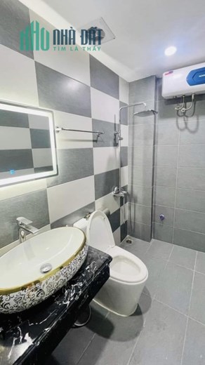 BÁN NHÀ ĐƯỜNG LÁNG TRUNG, 52M X 5 TẦNG MỚI ĐẸP LONG LANH, VỀ Ở NGAY CHỈ  5 TỶ 1 TRĂM TRIỆU