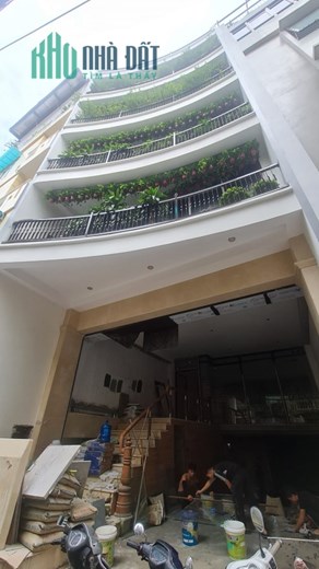 Bán văn phòng ngõ 121 Thái Hà 225m2 10 tầng mặt tiền 7m giá rao bán 63 tỷ