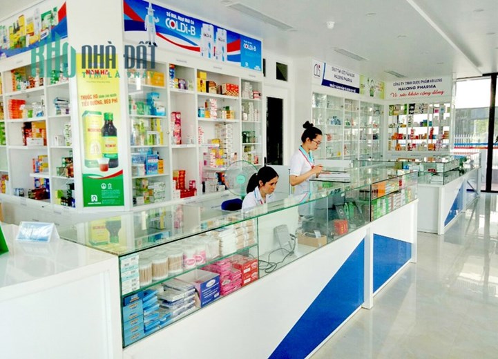 Bán Mặt tiền 6,2M * 24M đường Bàu Cát - 3 Lầu kinh doanh - 22,9 tỷ Tl