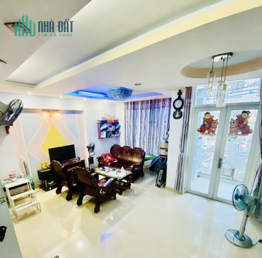 Bán Mặt tiền 6,2M * 24M đường Bàu Cát - 3 Lầu kinh doanh - 22,9 tỷ Tl