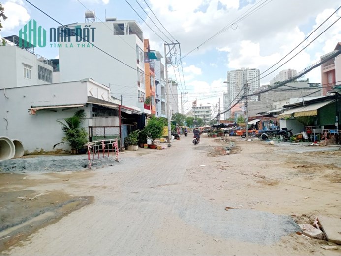 Nhà bán 6 Tầng MT đường Tạ Quang Bửu P4Q8 - 17 tỷ