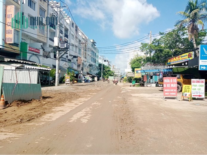 Nhà bán 6 Tầng MT đường Tạ Quang Bửu P4Q8 - 17 tỷ