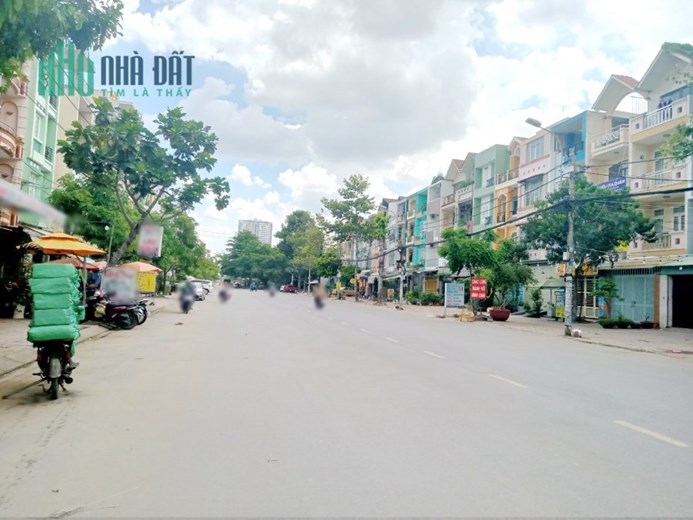 Nhà thuê 4 Tầng Mặt tiền đường Tạ Quang Bửu P4Q8 - Giá 25 Triệu