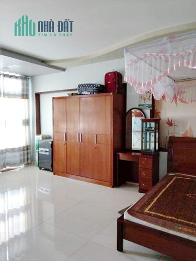 Nhà thuê 4 Tầng đường 12m KDC 6B intresco xã Bình Hưng