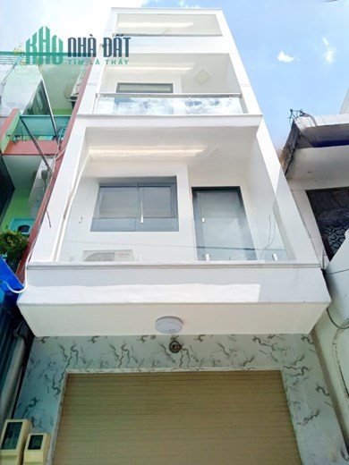 Cho thuê NNC mới 4 tầng ngay chợ Hoa Hồ Thị Kỷ P1.Q10. Giá 18 triệu