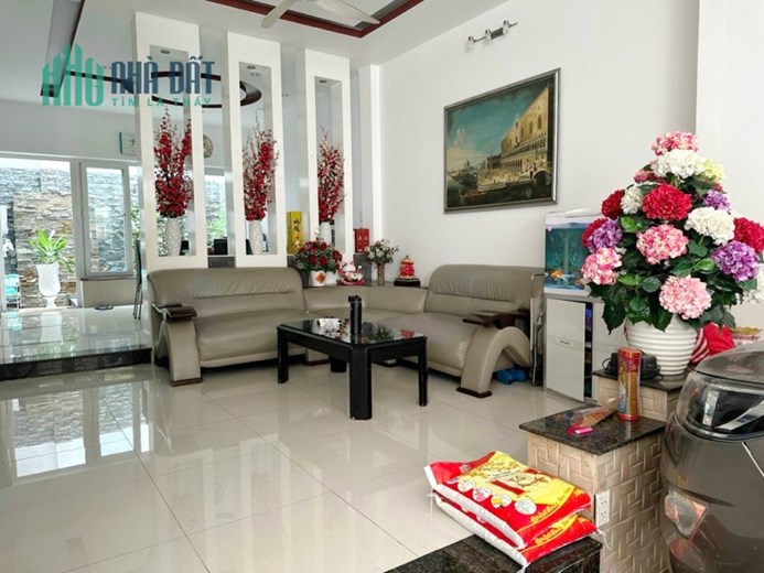 Bán biệt thự khu Đồng Diều 108m2 Phường 4 Quận 8. Giá 16,5 tỷ TL