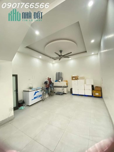 Chỉ hơn 9 tỷ, Nhà Đẹp  KĐT Đại Kim, Quận Hoàng Mai, 58m x  5T.