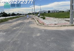 Bán lô đất góc 2 mặt tiền đường, khu đô thị Hoàng Tâm, giá tốt