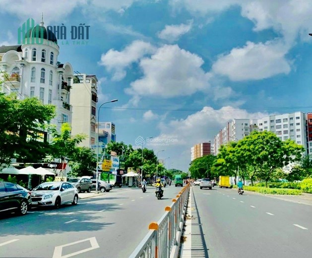 Tòa Nhà Góc Hai MT Đường Tân Thắng 21M x 20M Đối Diện TTTM AEON Tân Phú - 9Tầng.