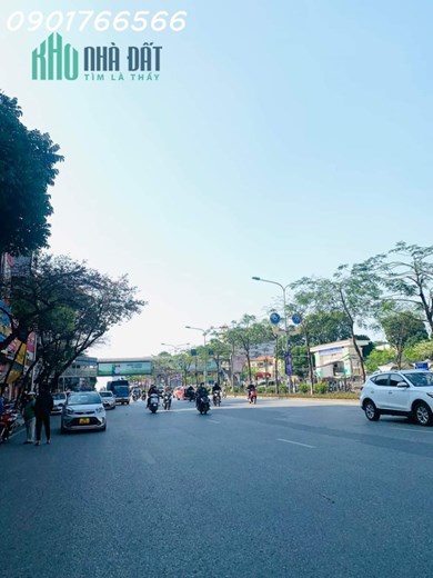 Siêu hiếm, Mặt Phố Giải Phóng,Quận Hoàng Mai,  140m x 5T, Giá chỉ hơn 29 tỷ.