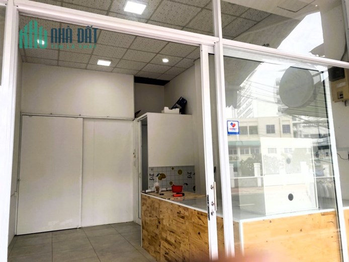 Cho thuê mặt bằng 21m2 mặt tiền đường Lê Văn Chí Linh Trung