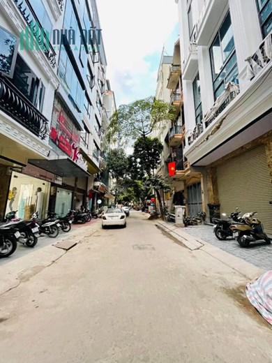 BÁN ĐẤT TẶNG NHÀ TRUNG TÂM - PHƯỜNG THỤY PHƯƠNG -GẦN  HỌC VIỆN TÀI CHÍNH:  51M2 , 2 TẦNG : MẶT TIỀN