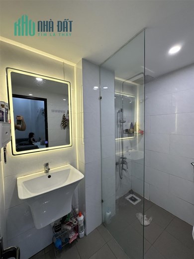 Bán nhà Nguyễn Chính, Tân Mai 50m, 2 tầng, lô góc, ngõ to, oto 30m, chỉ 1.89 tỷ