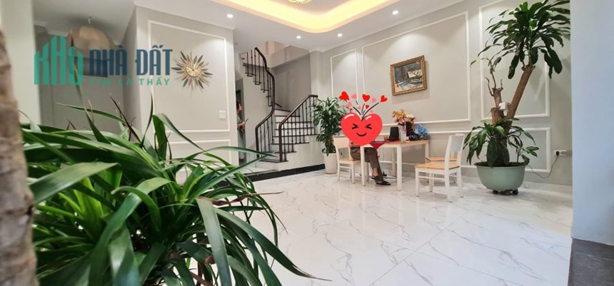 Bán nhà Phân Lô Nguyễn An Ninh 40m, 5 tầng, oto, thang máy, kinh doanh. giá tốt