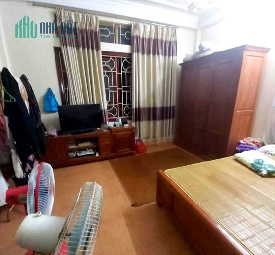 Gấp nhà ngõ 72 Nguyễn Trãi, Ngã Tư Sở, hàng xóm Royal City 50m 4T 5.8 tỷ