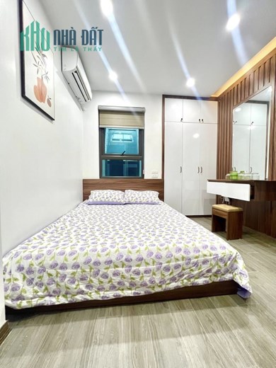 CCMN NGUYỄN NGỌC VŨ, 7 TẦNG, MẶT TIỀN 6M, 35 PHÒNG, DÒNG TIỀN 2.4 TỶ/NĂM. 36 TỶ.