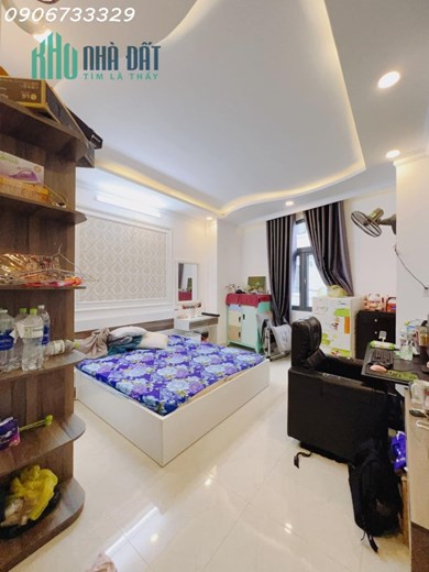Bán nhà 3 tầng 4x9m hẻm xe hơi cách lotte mark 200m chỉ 3.95 tỷ