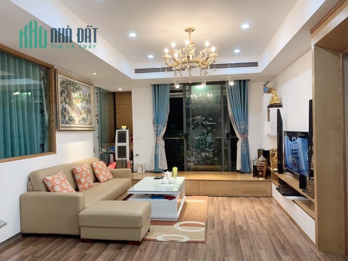 N04B Ngoại Giao Đoàn 3PN  DT 112m2 tầng trung , giá 5.5 tỷ