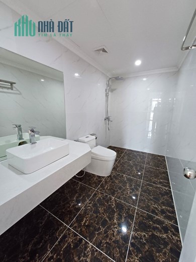Hàng Hiếm ! Trung  yên 1 Tầng trung 106m2 NT cơ bản  3PN giá 4.6 tỉ
