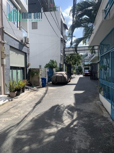 BÁN NHÀ TRẦN XUÂN SOẠN HẺM Ô TÔ , NGANG KHỦNG 7.4M , 50.17 M2 , NHỈNH 6 TỶ
