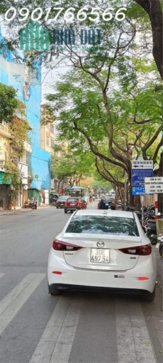Siêu đẹp Quận Ba Đình, Mặt Phố  Núi Trúc 68m, 5 tầng, Giá nhỉnh 20 tỷ.