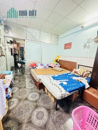 Huỳnh Văn Bánh- 44m2, 3 tầng, 3.5m × 12.5m, nhỉnh 4 tỉ