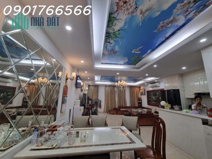 Siêu Phẩm Quận Đống Đa, Phố  Nguyên Hồng 60m x 7T, Giá 2x tỷ.