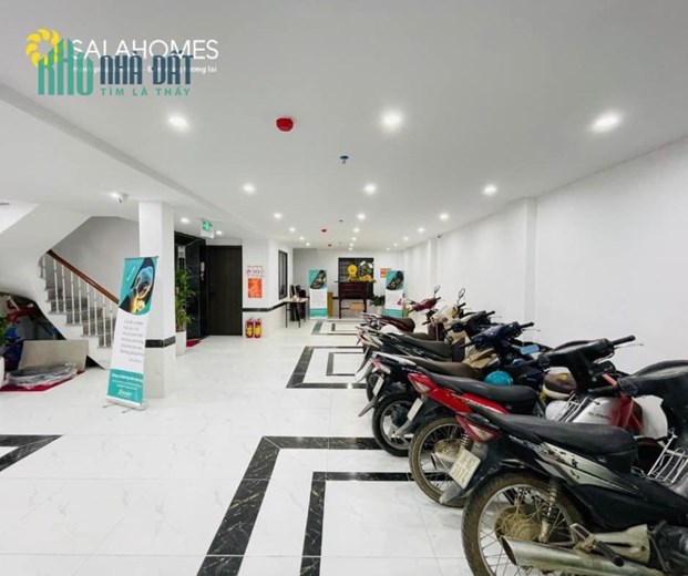 CCMN NGUYỄN NGỌC VŨ - NGÕ RỘNG - GẦN Ô TÔ - THANG MÁY- DT 125M ,MT 9M GIÁ NHỈNH 26 TỶ 
 Dòng Tiền