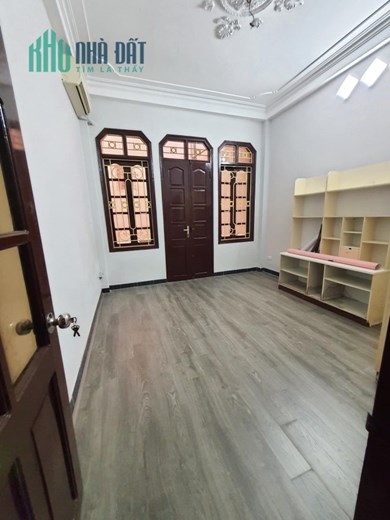 HIẾM!!! Bán Nhà ngõ 68 Cầu Giấy 54m2 – chỉ 5,2 tỷ