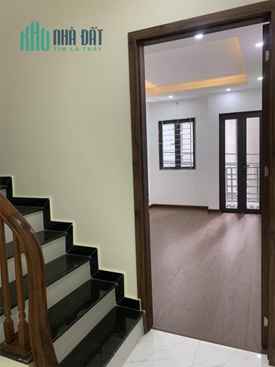Bán nhà Lương Khánh Thiện, Tân Mai 38m, 5 tầng, lô góc, ngõ thông, kinh doanh, hơn 4 tỷ