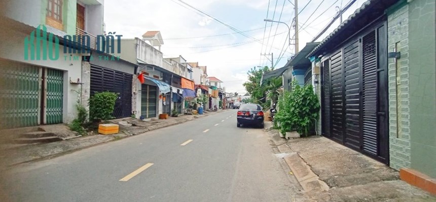 Bán gấp nhà Đường 1 Long Trường, Thủ Đức, 250m2, giá chỉ hơn 6 tỷ.