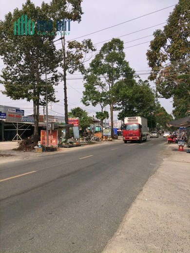 CHÍNH CHỦ Cần Bán Lô Đất Vị Trí Đắc Địa Tại Mặt Tiền QL61 Gần KDC Xã Tân Tiến