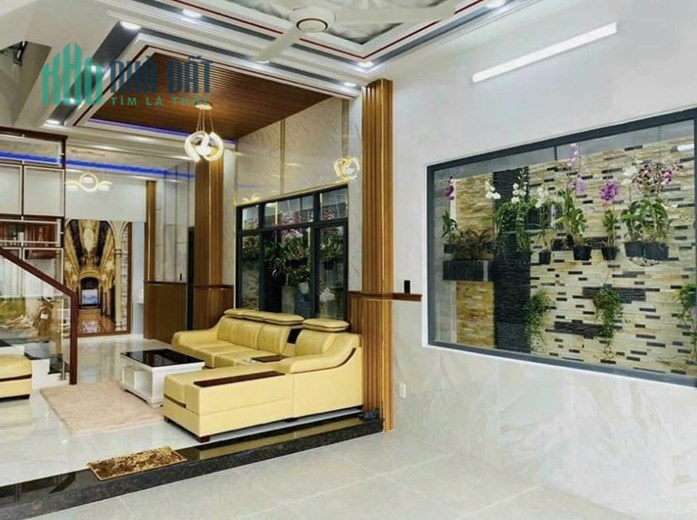 Mặt tiền kinh doanh Lê Văn Quới Bình Tân 4 x 17 giá 7.x tỷ