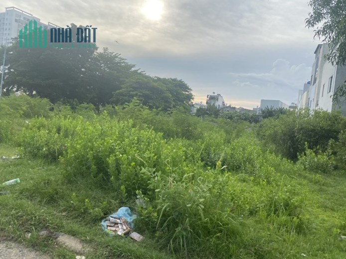 Bắt đáy BDS- 26tr/m2- Cách Huỳnh Tấn Phát 100m- Xe tải tới đất- thoải mái quay đầu- nhỉnh 8 tỷ